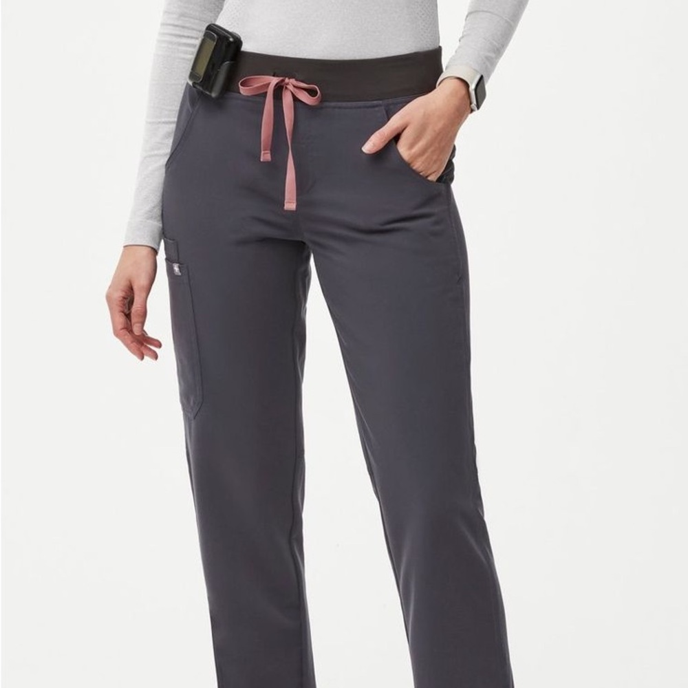 Figs Kade Cargo Pants Charcoal NWT